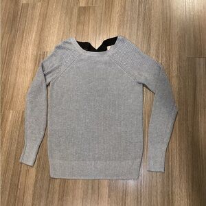 HALOGEN Grey Knit Long Sleeve Pullover Sweater – Women’s Size S – NWT